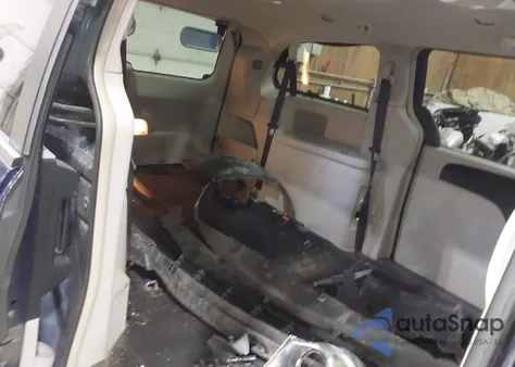 2012 Chrysler Town & Country Touring z USA, uszkodzony, nr VIN 2C4RC1BG6CR339709